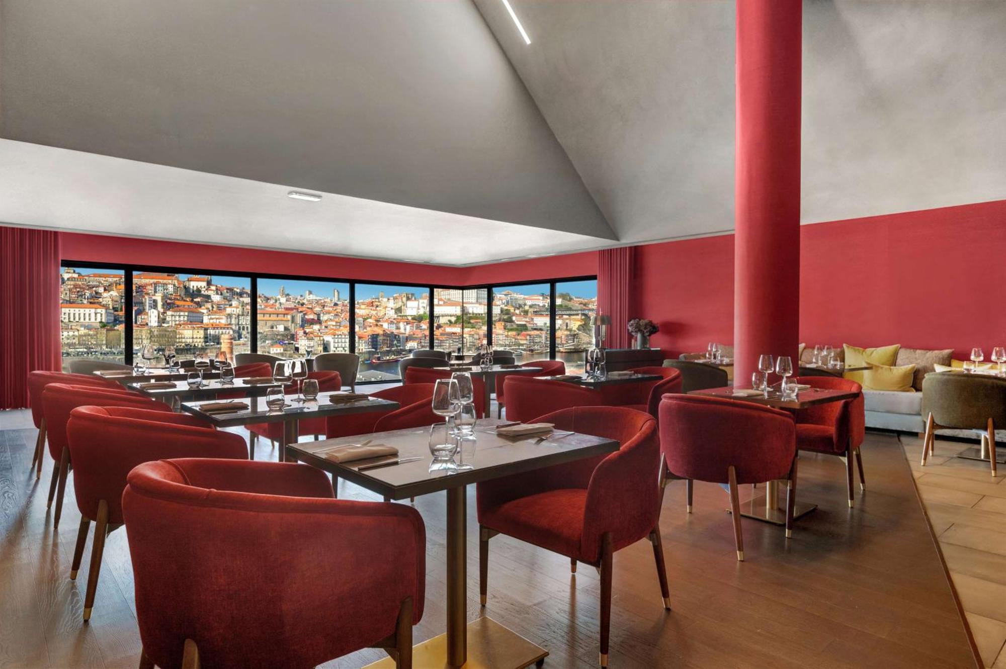 Hilton Porto Gaia Hotel Vila Nova de Gaia Exterior photo
